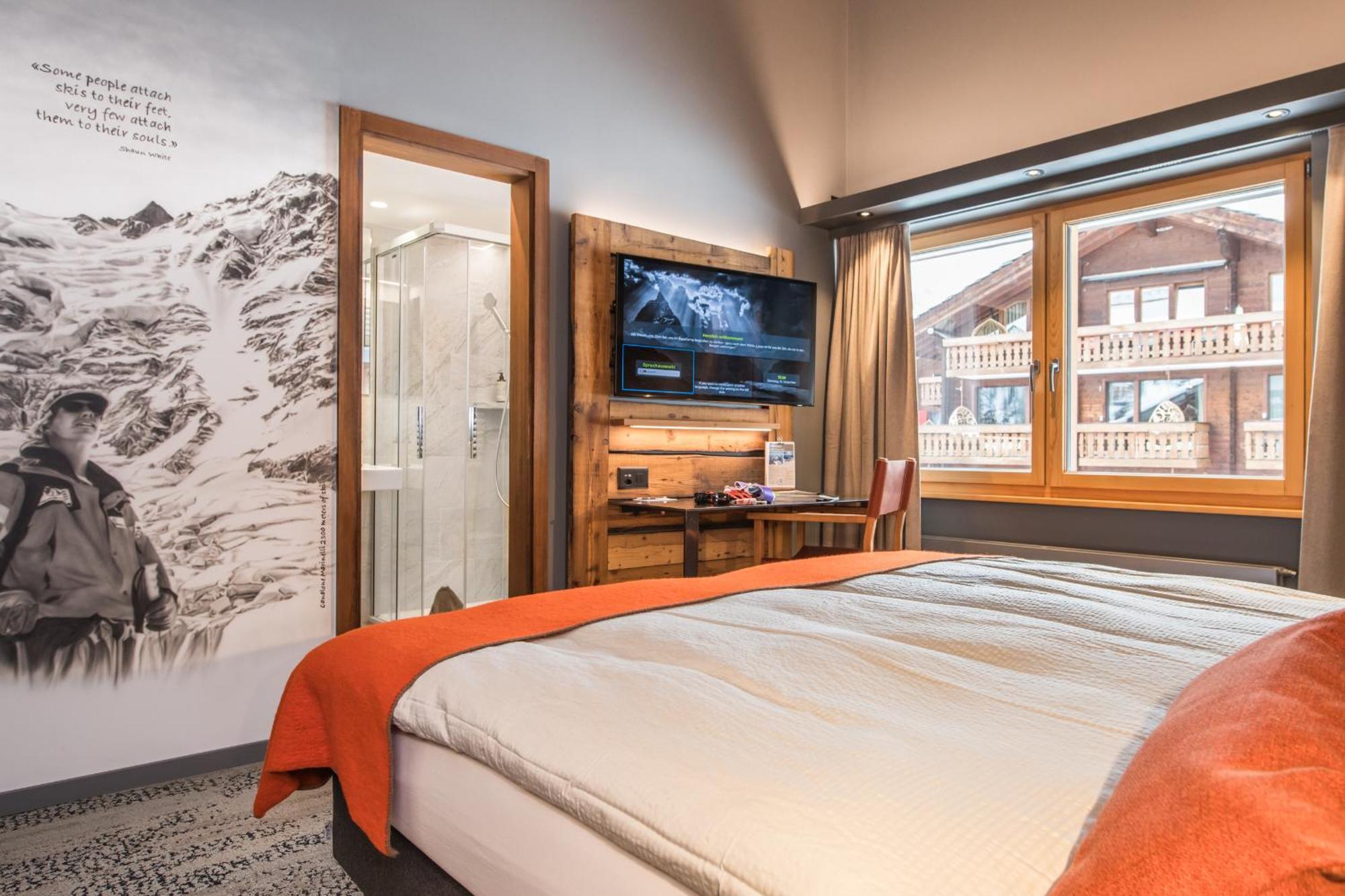 צרמט Basecamp Hotel מראה חיצוני תמונה