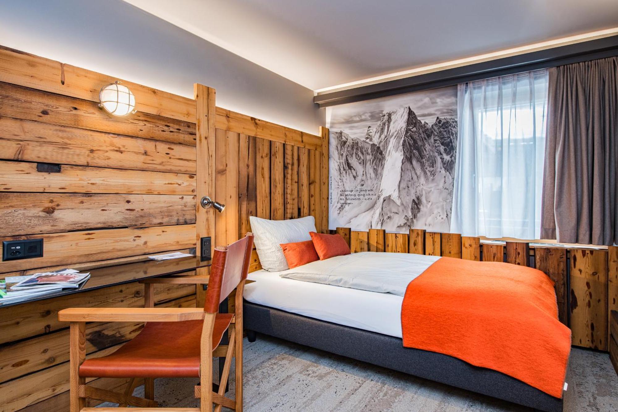 צרמט Basecamp Hotel מראה חיצוני תמונה