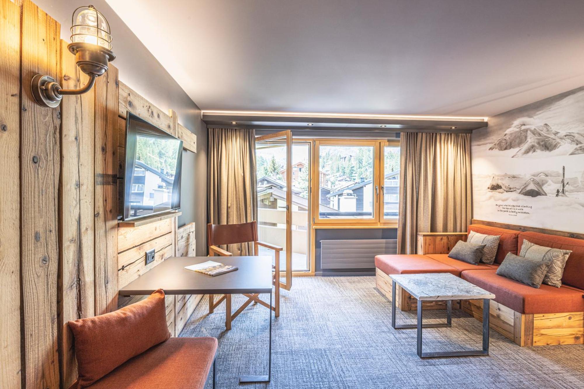 צרמט Basecamp Hotel מראה חיצוני תמונה