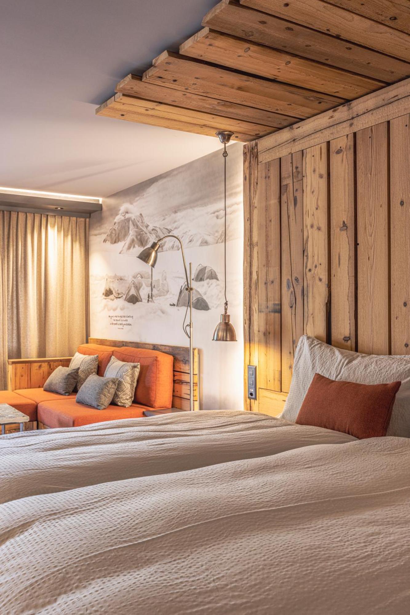 צרמט Basecamp Hotel מראה חיצוני תמונה